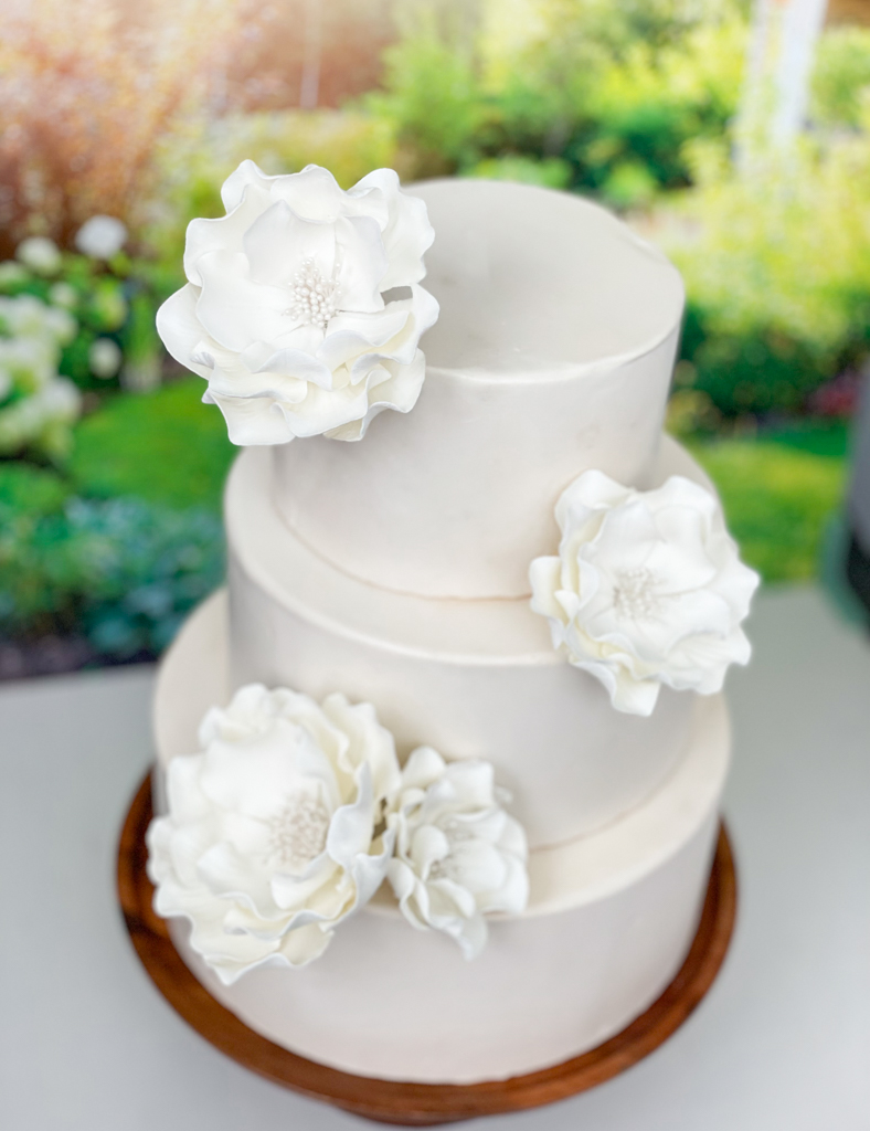 All White Open Roses Bundle Sugar Flowers by Kelsie Cakes