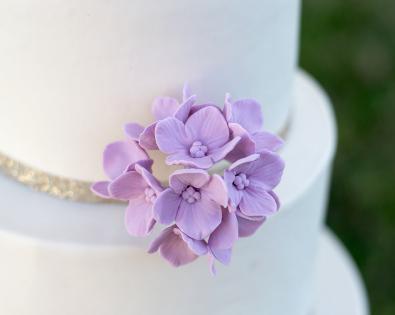 Lavender Hydrangea Sugar Flowers by Kelsie Cakes