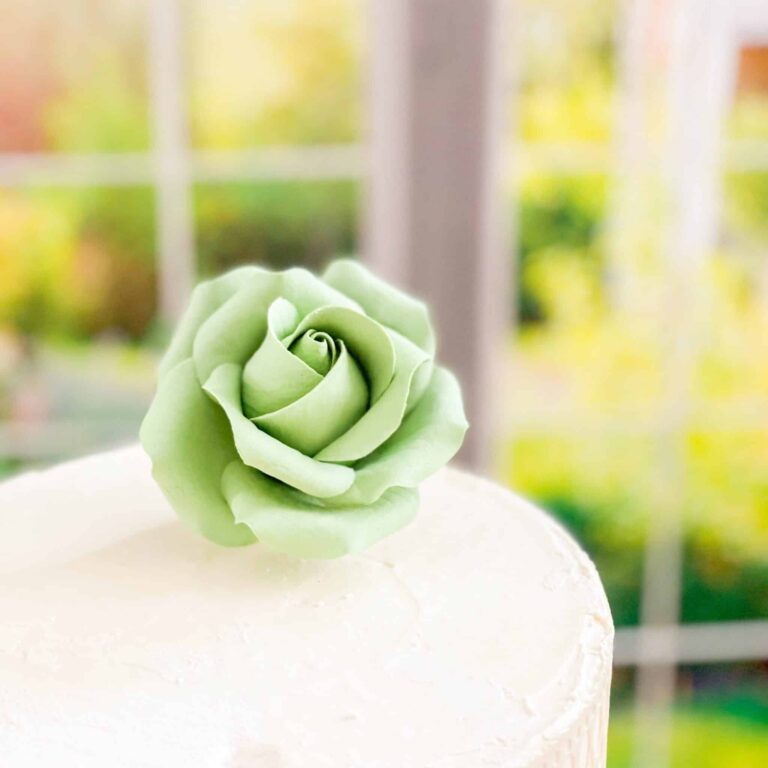Blush Rose - Small Sugar Flowers by Kelsie Cakes