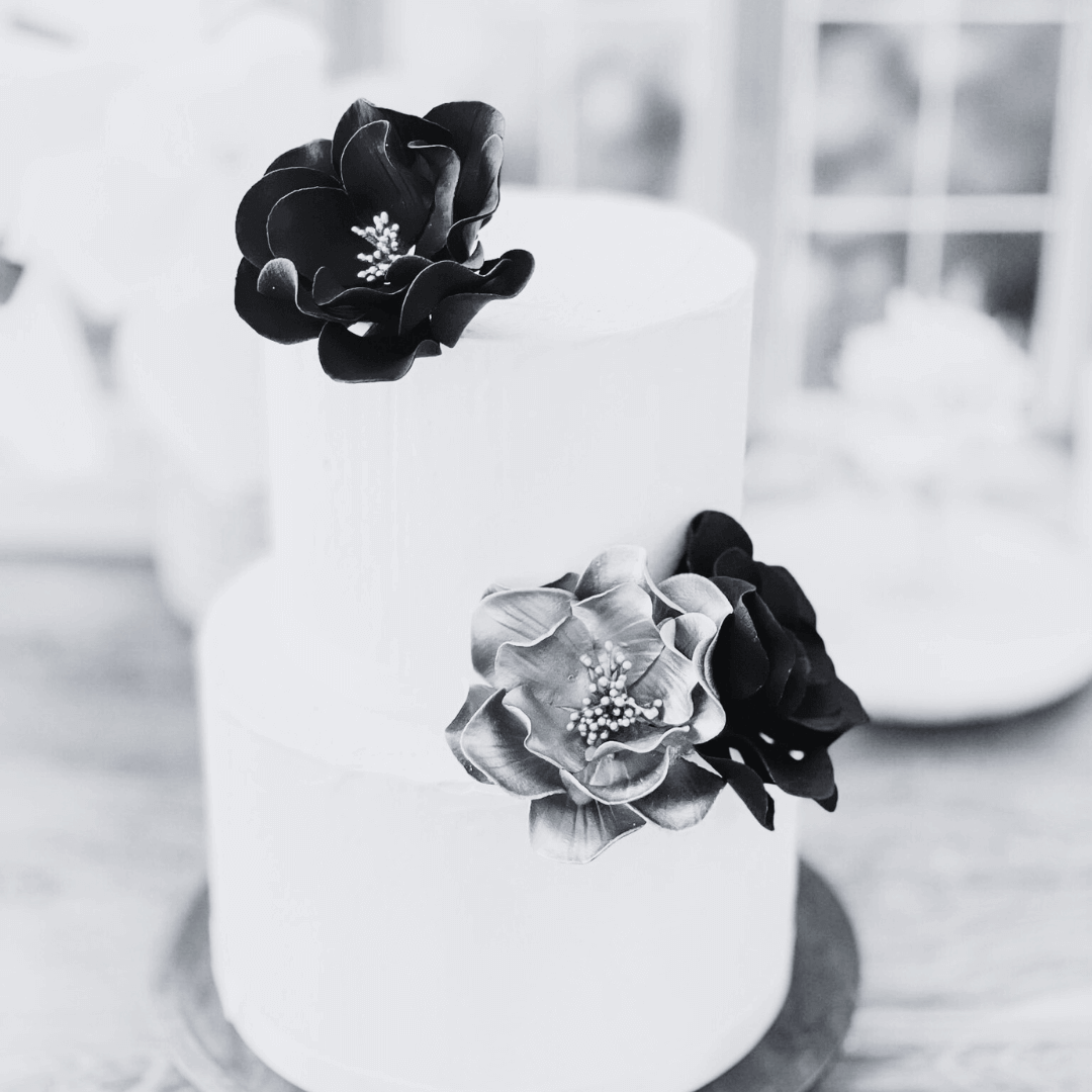 Collection Spotlight: Black + Gold Open Roses Sugar Flowers by Kelsie Cakes